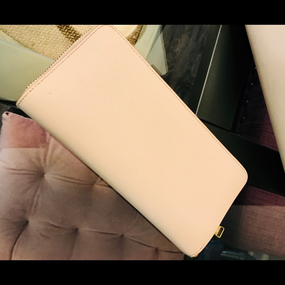 Tory Burch Handbag and Wallet - Picture 8 of 8